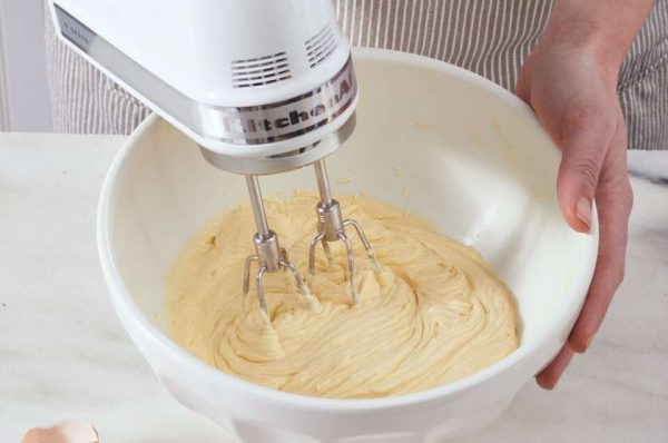 Mixing a Cake